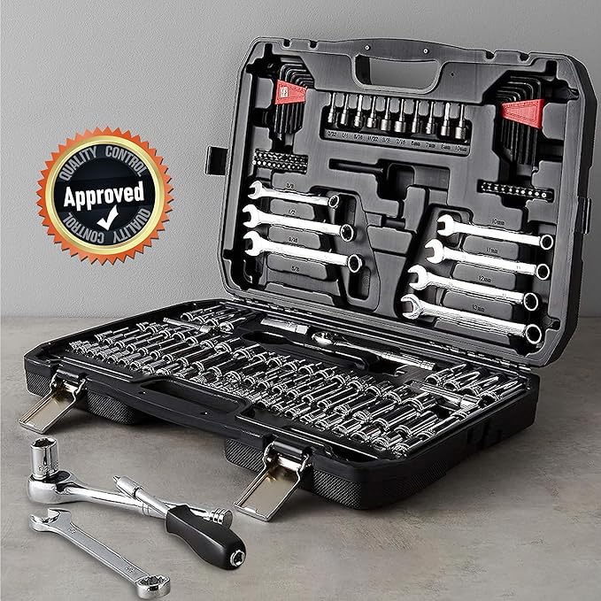 Amazon Basics Mechanic's Socket Tool Set With Case, Metric Sizes, 145-Piece