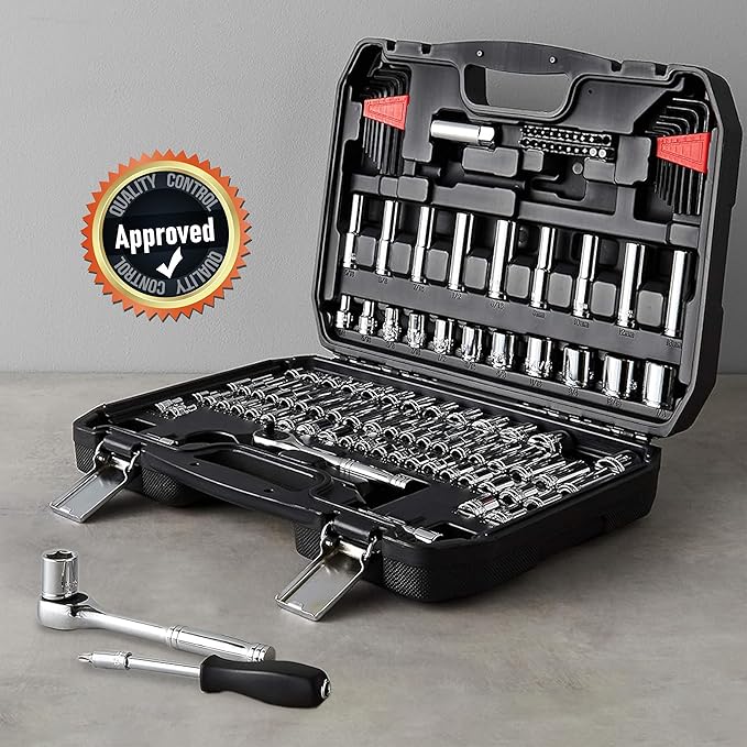 Amazon Basics Mechanic's Tool Socket Set With Case, 123-Piece