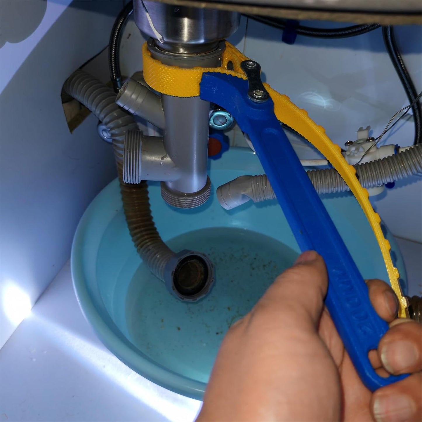 Belt Type Oil Filter Wrench Car Multi-Purpose Adjustable removal Wrench Auto Engine Tools Motorcycle Repair Belt for Filter and Pipe 8 Inch