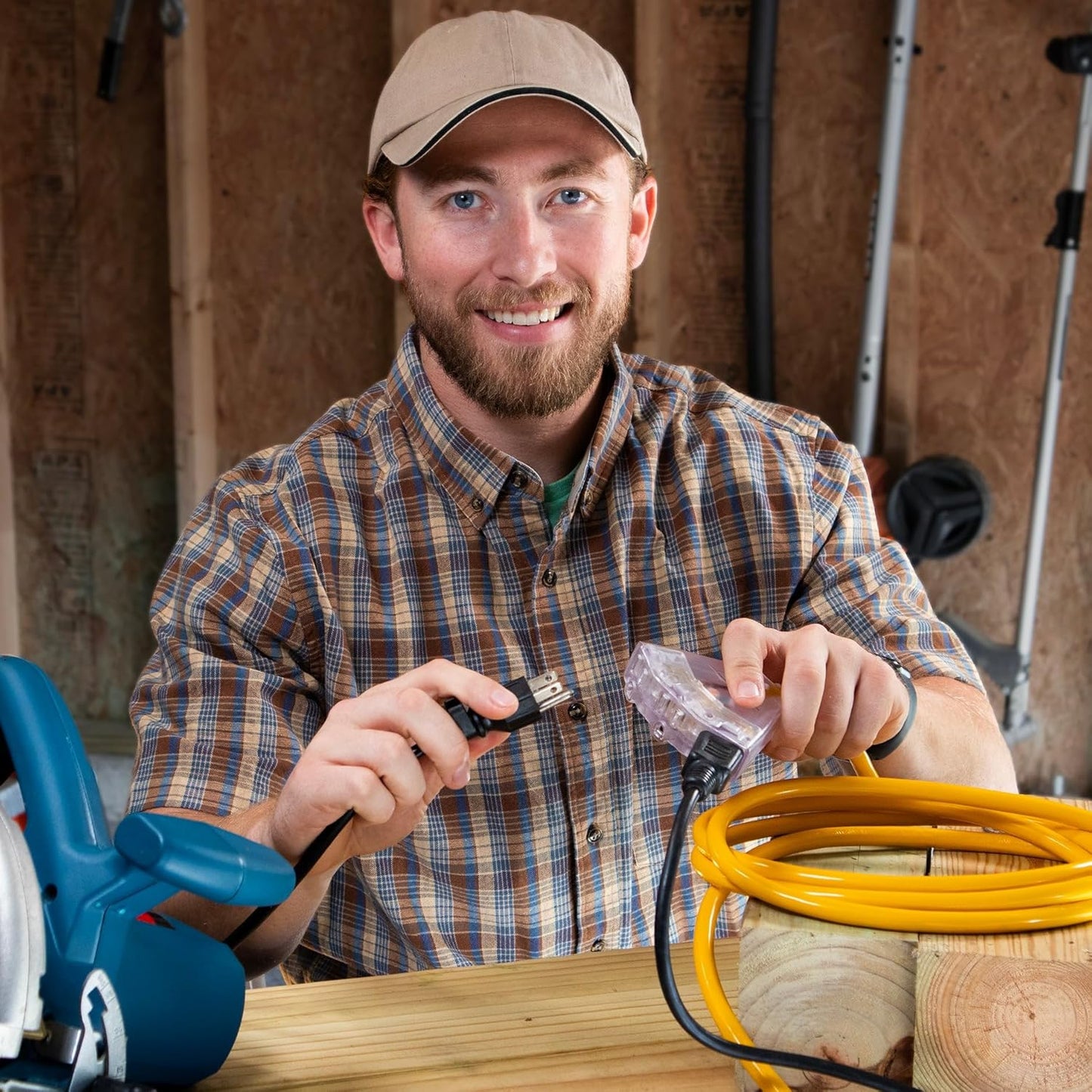 75 ft - 12 Gauge Heavy Duty Extension Cord - 3 Outlet Lighted SJTW - Indoor/Outdoor Extension_Cord by Watt's Wire - 75' 12-Gauge Grounded 15 Amp ExtensionCord